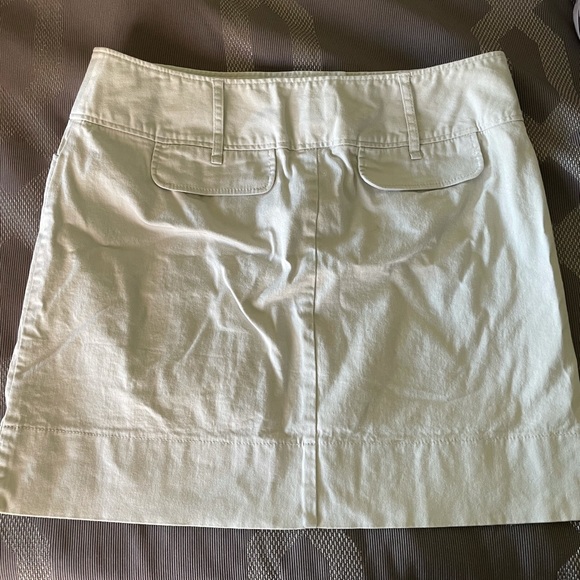 Ann Taylor Loft tan skirt - Picture 2 of 6